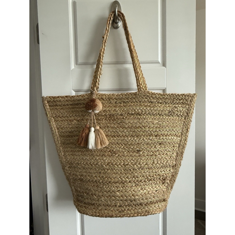 America & Beyond Athena Fringe Jute Tote Bag Boho Hippie New NWOT Beach Travel